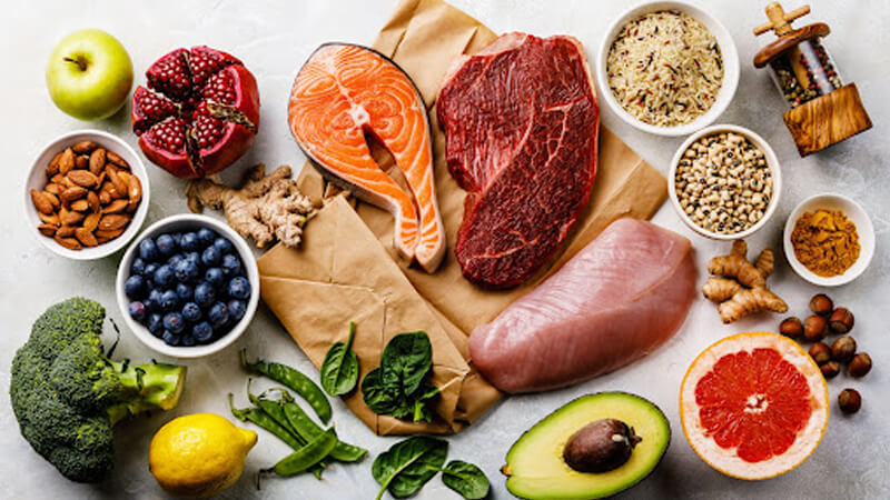 Cần đa dạng loại thực phẩm trong bưa ăn hằng ngày