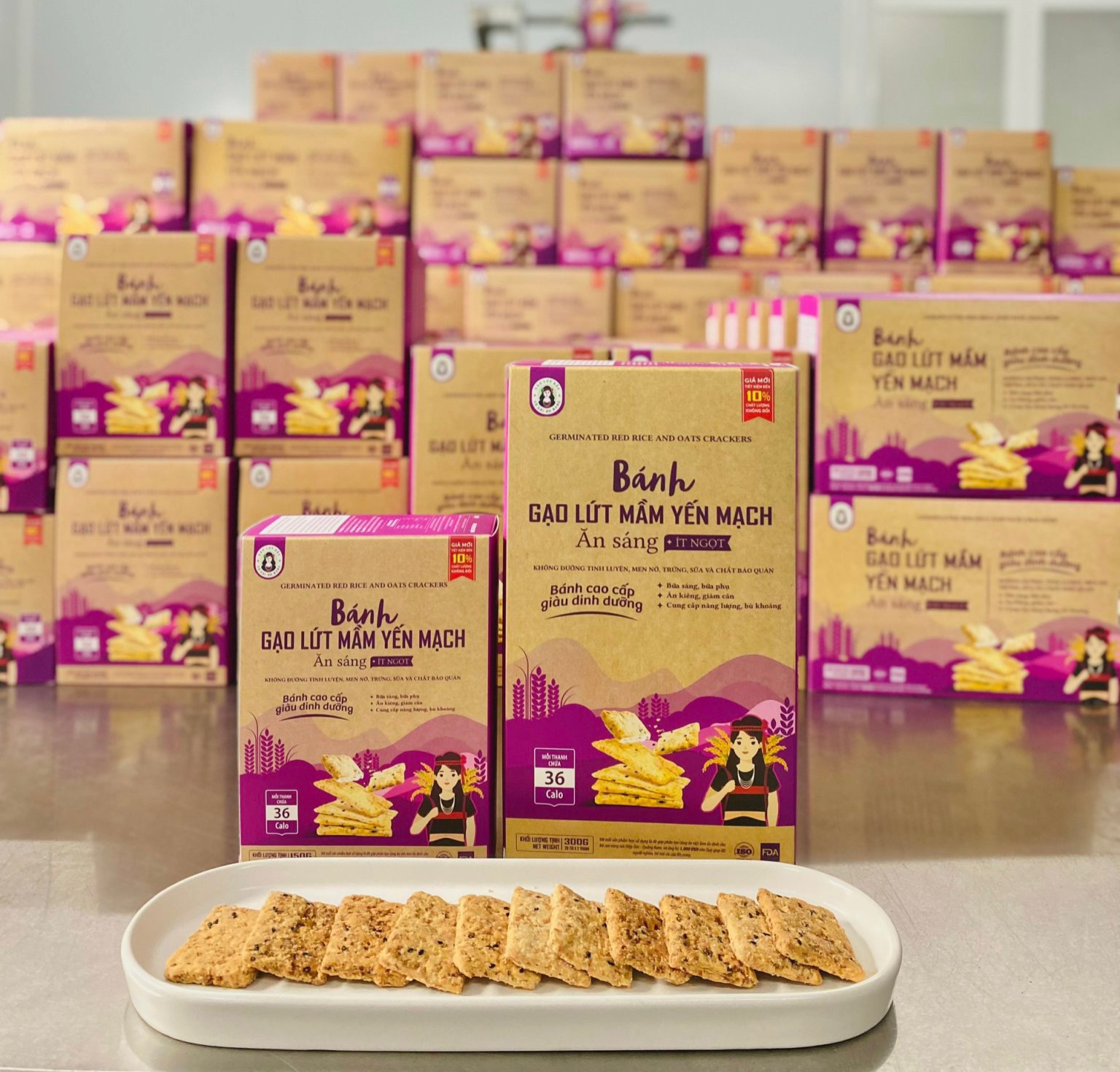 Bánh mầm gạo lứt 